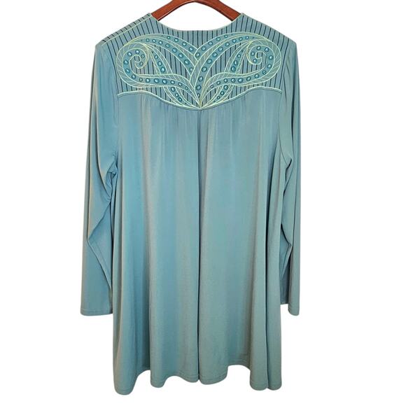 Women's Bob Mackie Wearable Art Green Tunic Robe with Embroidery - Picture 2 of 7